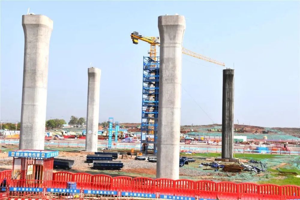 创新高!湖南建工集团前4个月承接业务超600亿元